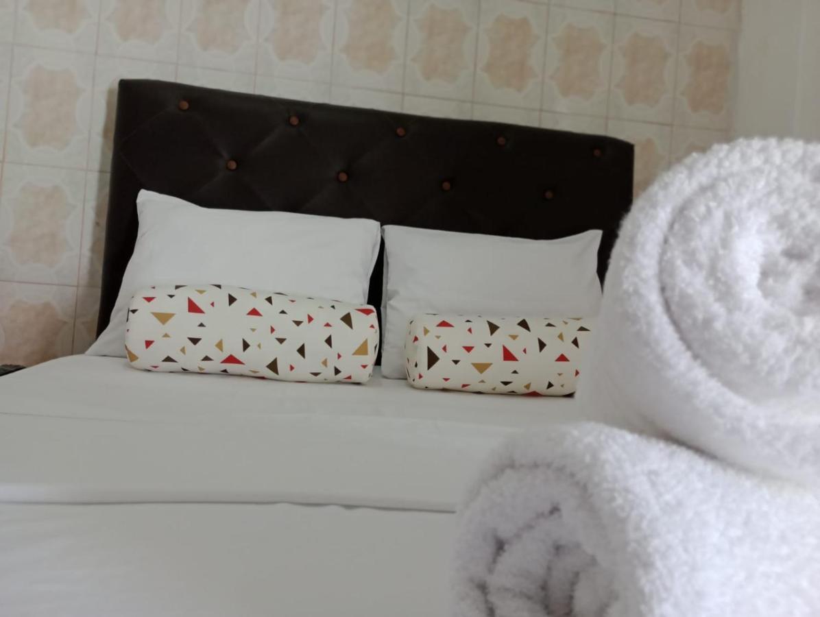Iguana Haus Iquitos Apartment ภายนอก รูปภาพ